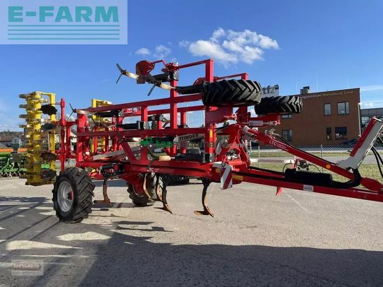 Cultivador - Pöttinger - terria 5040