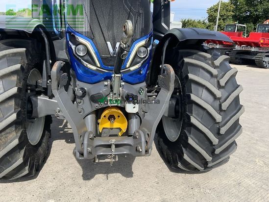 Tractor agrícola - Valtra - t195 versu tractor (st23736) Versu