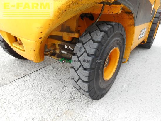 Elevadora - JCB - tlt 25 teletruck ( 4 meter - 2,5 tonnen ) telesk