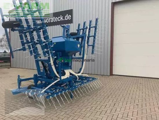 Combinado de siembra -  - wiesenstriegel 6m mit gps nachsaatgerät