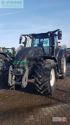 Tractor agrícola - Valtra - q245