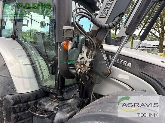 Tractor agrícola - Valtra - n 142 d