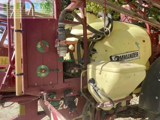 Atomizador - Hardi - commander 2800 l