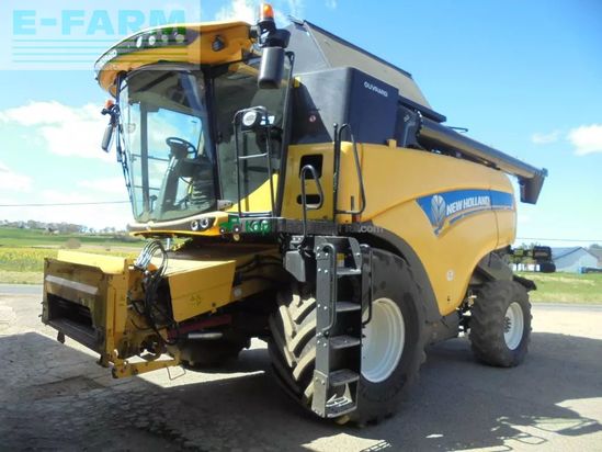 Cosechadora de Cereal - New Holland - cx 6090