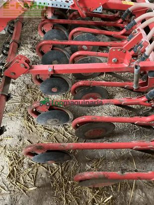 Combinado de siembra - Kuhn - hr 3003+accord da