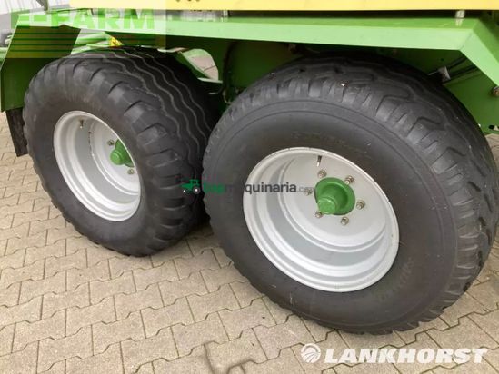 Empacadora gigant - Krone - comprima cv 150 xc