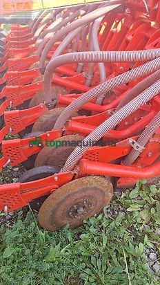 Sembradora - Kuhn - hrb303d + combiliner venta ec3