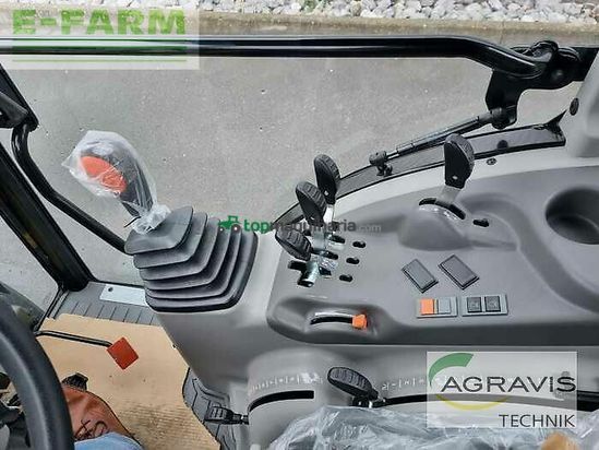 Tractor agrícola - Claas - nexos 220 m classic