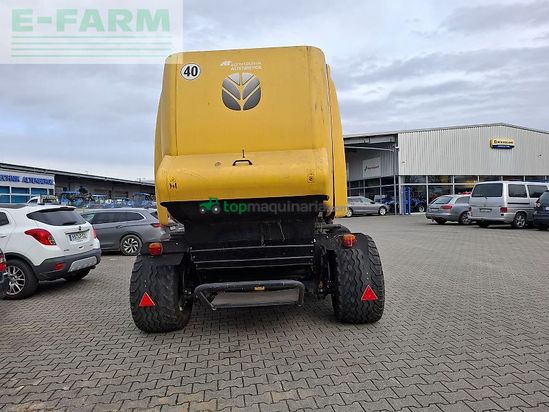 Empacadora gigant - New Holland - rb 180 / rb180