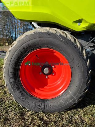 Empacadora gigant - Claas - variant 585 rc