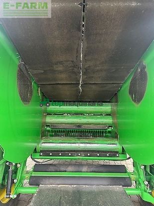 Empacadora gigant - John Deere - v461r
