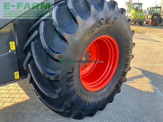 Cosechadora de Cereal - Claas - lexion 600 + v1050