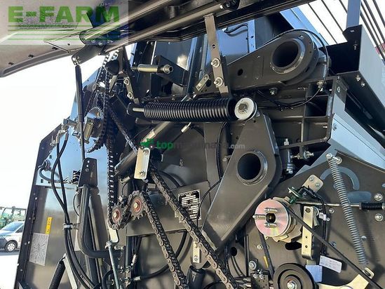 Empacadora gigant - Claas - variant 580 rc pro