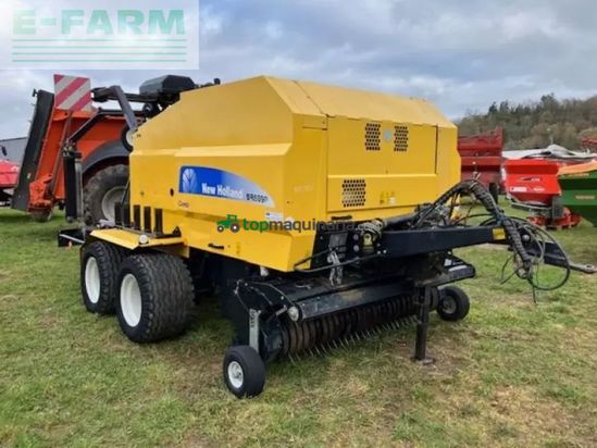 Empacadora gigant - New Holland - br6090