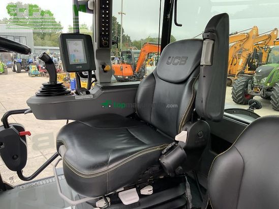 Tractor agrícola - JCB - 4220 fastrac (st24043)