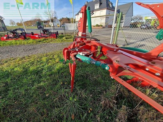 Arado - Kverneland - 3300 s