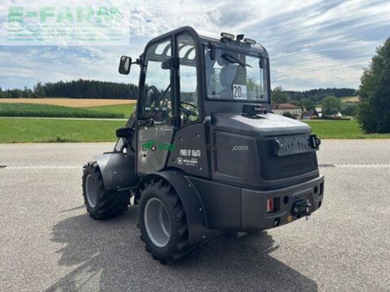 Minicargadora - Toyo - 839h