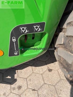 Empacadora gigant - John Deere - v461r