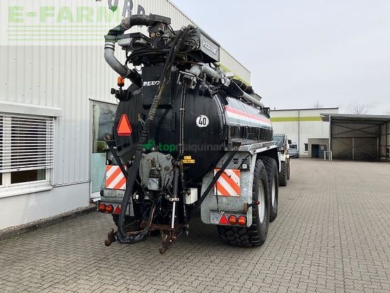 Cuba de purin - Peecon - eur-200 mit turbokranarm (kaweco)