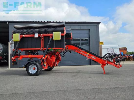 Rastrillo - Kuhn - merge maxx 950 bandenhark