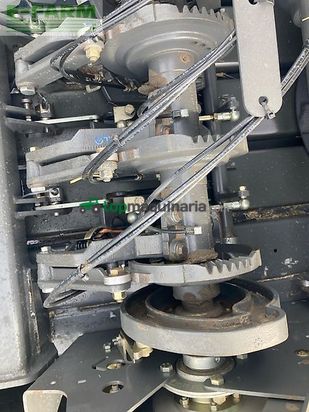 Empacadora gigant - Claas - quadrant 5200 fc tandem