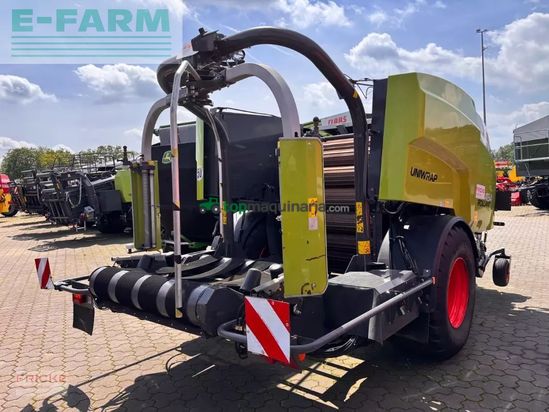 Empacadora gigant - Claas - rollant 454 uniwrap
