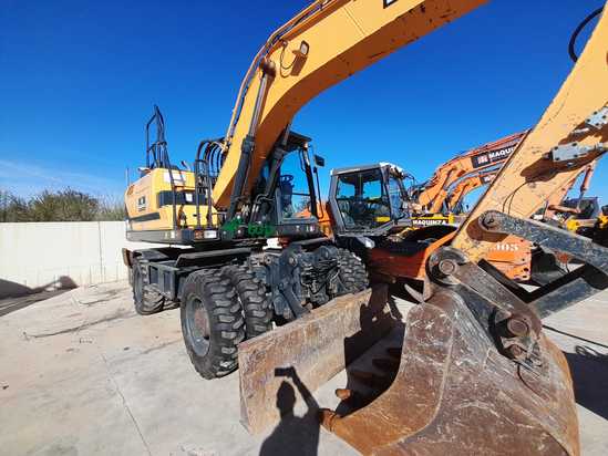 Excavadora HYUNDAI HW180