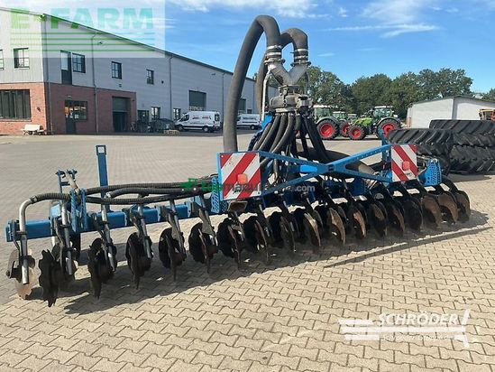 Grada de disco - Meyer-Lohne - gülleinjektor mixi 6000