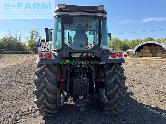 Tractor agrícola - Hattat - 4110 dt