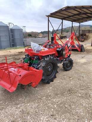 Mini tractor - MINITRACTORES 4X4 - 4X2