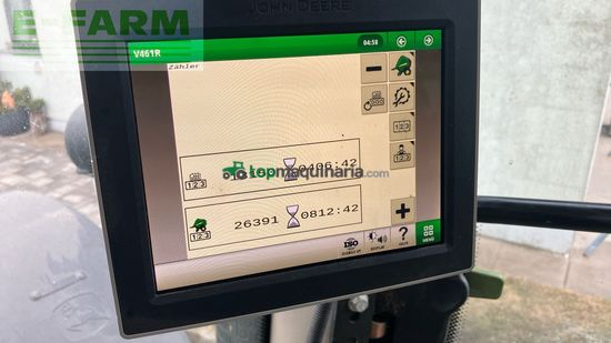Empacadora gigant - John Deere - V461R