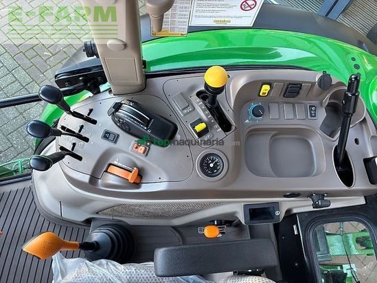 Tractor agrícola - John Deere - 5120m