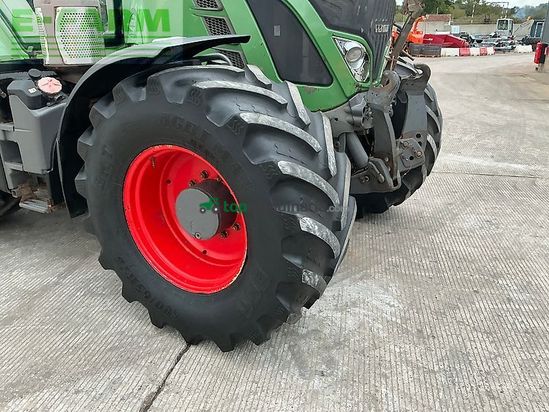 Tractor agrícola - Fendt - 724 profi plus tractor (st27248)