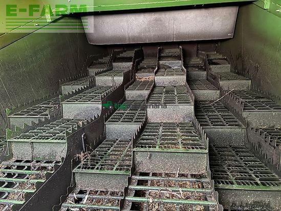 Cosechadora de Cereal - John Deere - t 670 i raupe