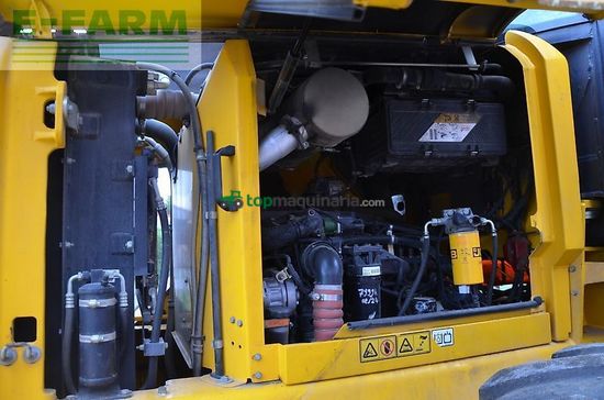 Minicargadora - JCB - 427 ht agri