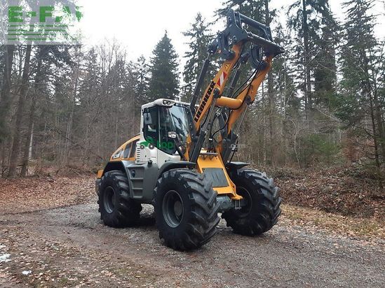 Minicargadora - Liebherr - 526