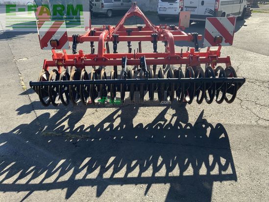 Cultivador - Kuhn - cultimer 300