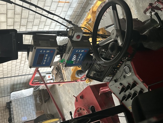 Otra cosechadora - B/RP 4x4