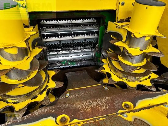 Cosechadora de Cereal - John Deere - 8500i inkl. kemper 460 plus