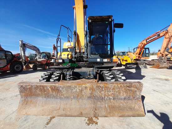 Excavadora HYUNDAI HW180