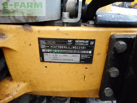 Excavadora - Caterpillar - 300.9d ( 1.087kg ) mit sw + 3 löffel