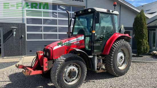 Tractor agrícola - Massey Ferguson - 5435 stepnoose med frontlift
