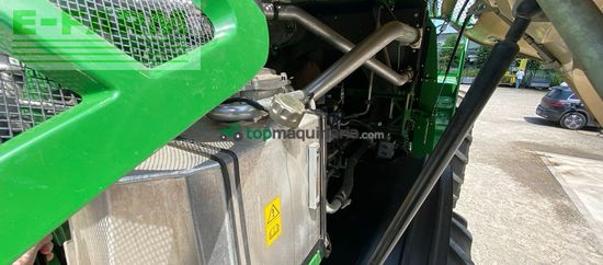 Cosechadora de Cereal - John Deere - 8300