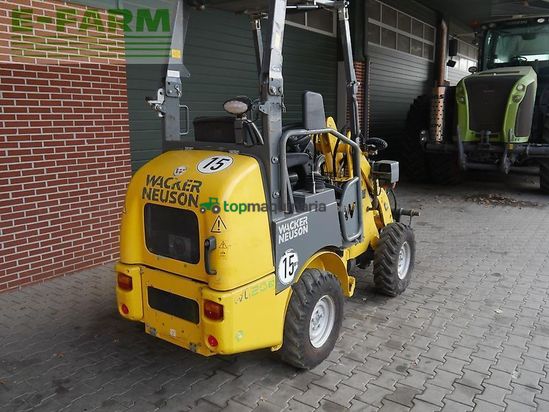 Minicargadora - Weidemann - wacker wl 20e