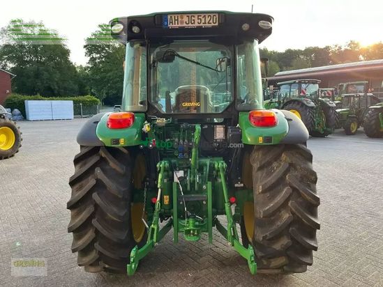 Tractor agrícola - John Deere - 5120m