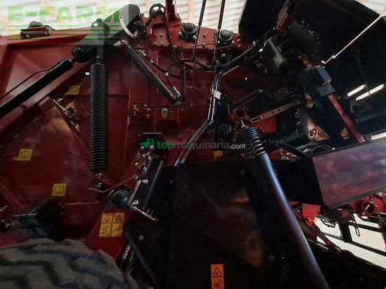 Empacadora gigant - Case IH - rb456 hd pro
