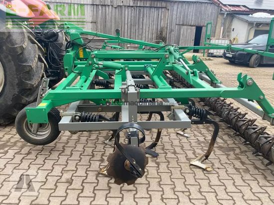 Cultivador - EuM-Agrotec - vibrocat