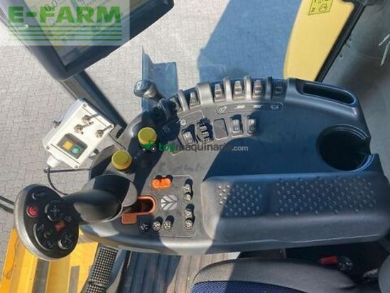 Cosechadora de Cereal - New Holland - ch 7.70