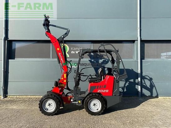 Minicargadora - Schaffer - 2028