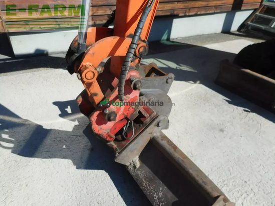 Excavadora - Hitachi - zx26u-6 ( 2.740kg ) powertilt u. hydr. sw